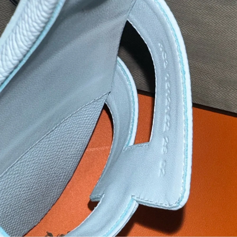 Hermes oasis light blue epsom sandals 38.5 - Picture 4 of 6